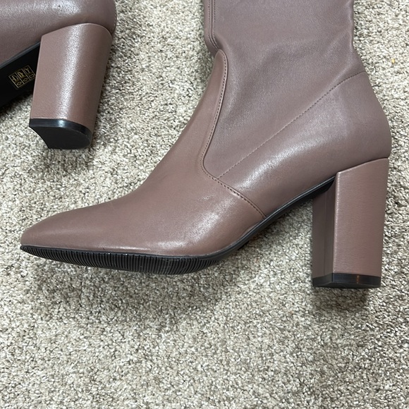 Stuart Weitzman OTK leather boots - Picture 6 of 8